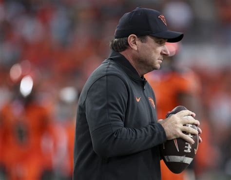 WATCH: Oregon State HC Jonathan Smith Press Conference - BeaversEdge: Oregon State Beavers ...