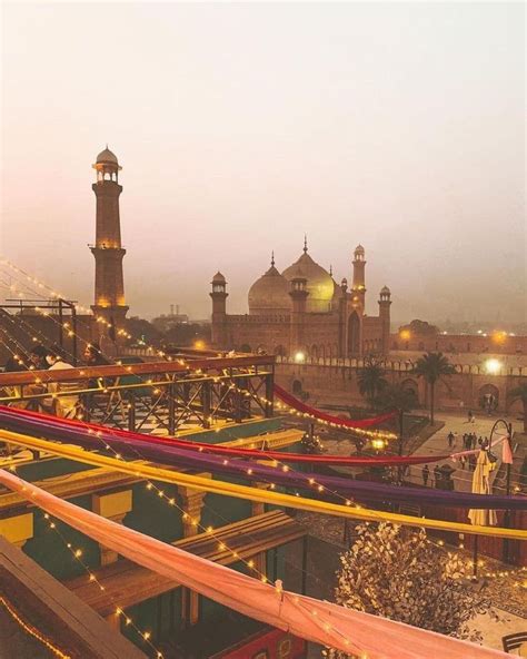 Lahore | Sfondi vintage, Sfondi, Vintage