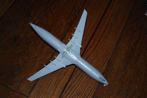 Revell 1/144 Boeing 737-800, Krylon Fusion Satin Pewter Gr… | Flickr