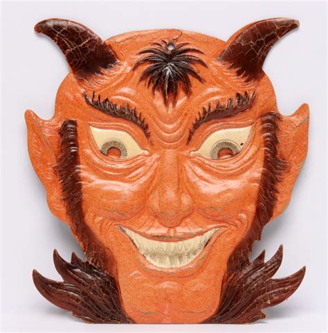 #331: DIE-CUT EMBOSSED HALLOWEEN DECORATIONS MKD GERMANY