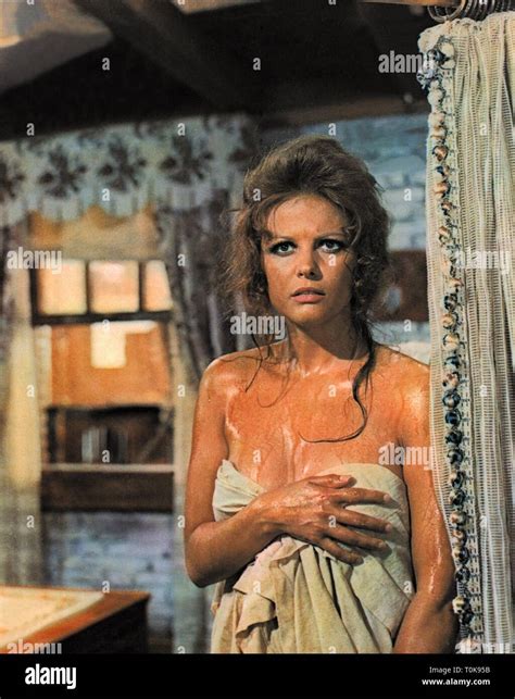 CLAUDIA CARDINALE, ONCE UPON A TIME IN THE WEST, 1968 Stock Photo - Alamy