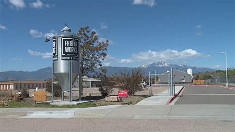 Colorado Springs brewery gets approved to re-open with food truck partnership - KRDO