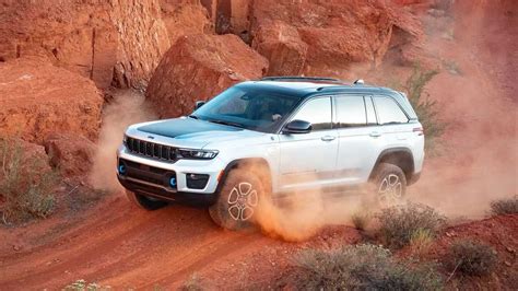 Everything We Know About The Jeep Grand Cherokee 4xe