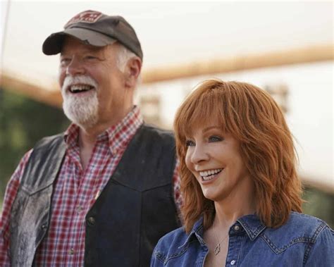 Reba McEntire's Boyfriend, Rex Linn, Praises Her 'Brilliant' Acting In ...