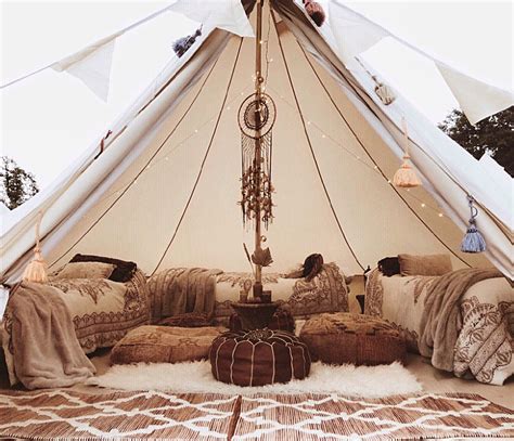 Bell tent glamping - moroccan den | Bell tent interior, Tent glamping ...