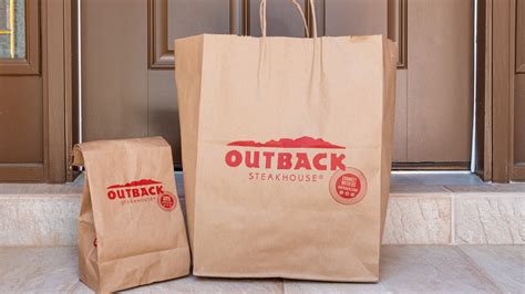 Outback's New Menu Item Is Ripe For Strawberry Lovers