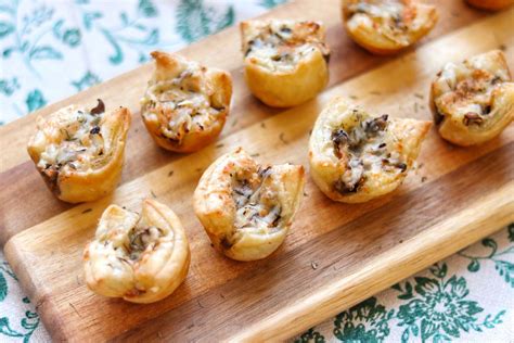 Gruyere-Mushroom Puff Pastry Bites Recipe