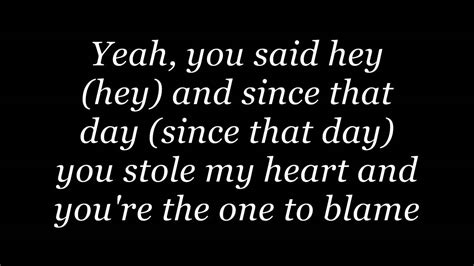 Avril Lavigne - "Smile" Lyrics - YouTube