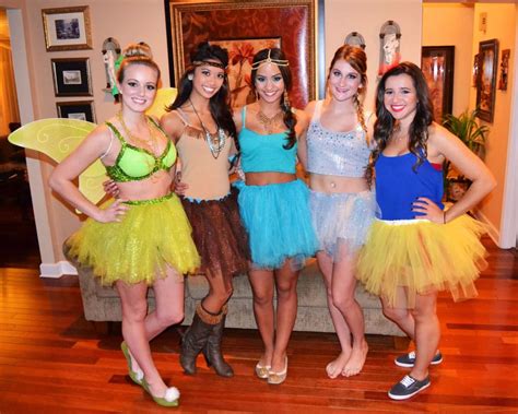 Disney princesses: tinkerbell, Pocahontas, jasmine, elsa, Snow White ...