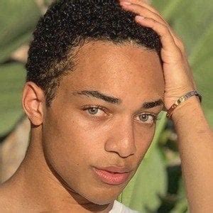 Christian Walker [Activist] Wiki, Biography, Net Worth, Age, Boyfriend ...