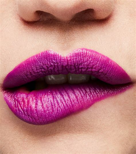 MAC Matte Lipstick | Harrods PK