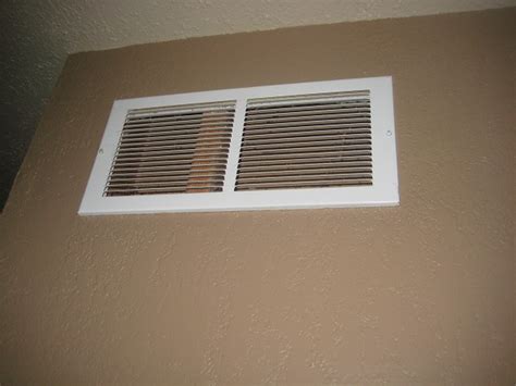 How Many Return Air Vents Should A House Have