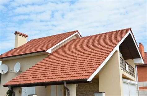 The Best Roof Types for Florida Homes - Shon Boswell Roofing