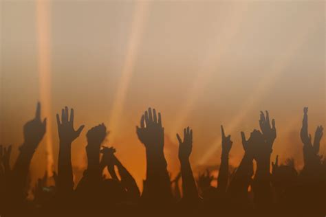 Details 300 worship prayer hand background - Abzlocal.mx