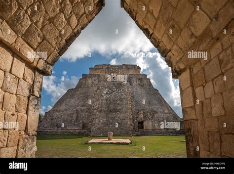 Pyramid of the Magician in Uxmal, Yucatan, Mexico Stock Photo - Alamy