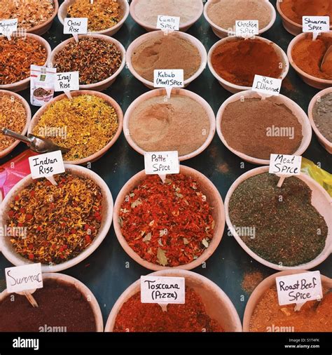 Middle Eastern Spices High Resolution Stock Photography and Images - Alamy