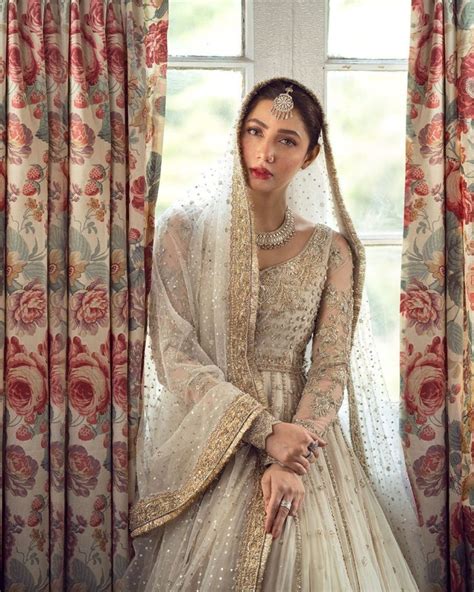 Mahira Khan Looks Adorable In Her Latest Bridal Shoot - pakistantime