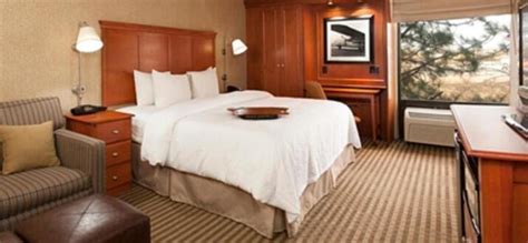 12 Best Hotels With Free Parking Near O'Hare International Airport, Chicago - Updated 2024 | Trip101