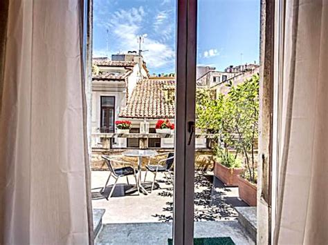 Top 20 Hotel Rooms with Balcony or Private Terrace in Rome