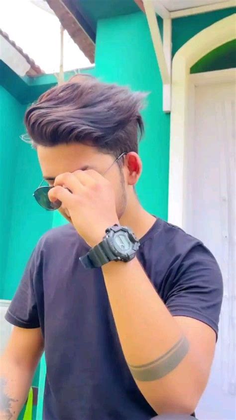 Khaab- Akhil Singer Punjabi | Singer, Running songs, Instagram couples