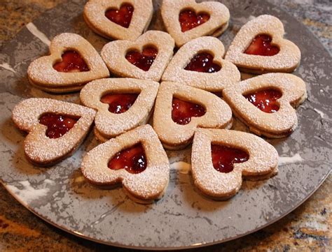 German Heart Shaped Valentines Day Cookies • MyBestGermanRecipes.com