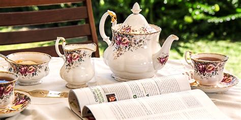 Afternoon Tea Etiquette: 12 Dos and Don’ts - The Cup of Life