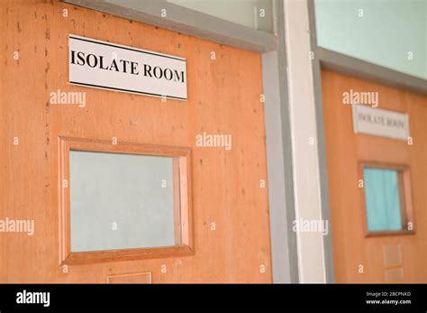 Hospital isolation room hi-res stock photography and images - Alamy