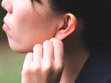 Muffled Hearing in Ears: Symptoms, Causes, and Treatments