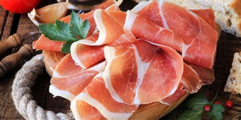 Spanish Ham: The Ultimate Guide to Serrano Ham & Iberian Ham | Spanish Sabores