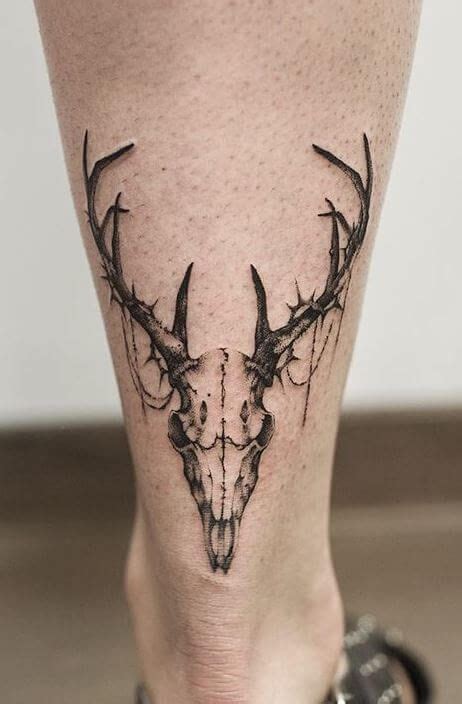 14 Stag Skull Tattoo Ideas and Designs | PetPress | Tatuaje del cuello ...