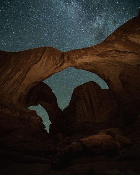 Double Arch beneath the night sky, Arches National Park [1600x2000][OC ...