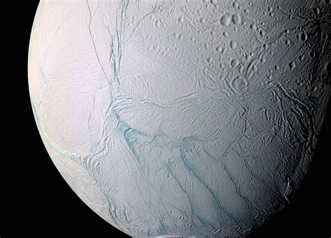 Enceladus Imagery Suggests Subsurface Ocean Of Liquid Water - SpaceRef