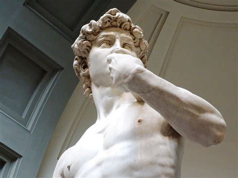 18 Famous Italian Statues and where to see them - Travel Passionate