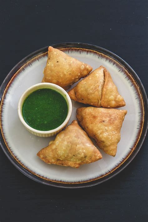 Punjabi Samosa Recipe - Spice Up The Curry