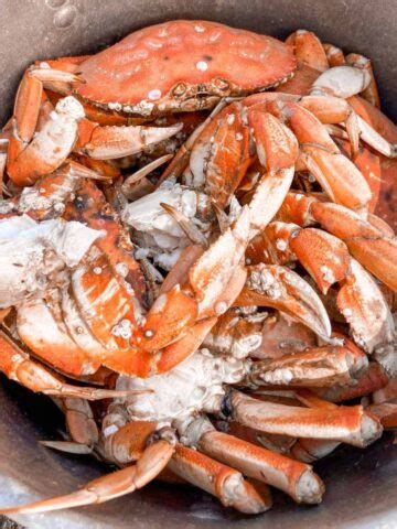 The Easiest Way to Cook Crab - The Perfect Tide