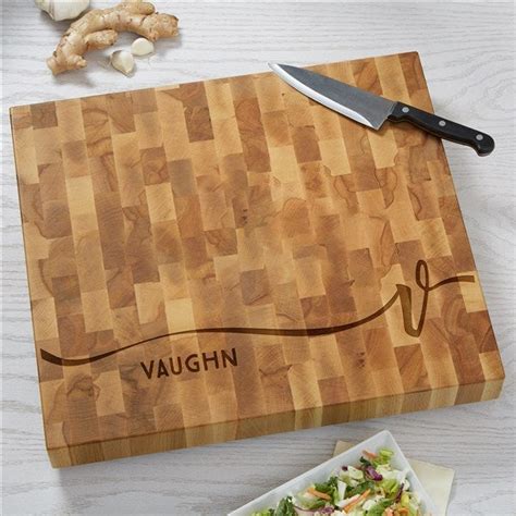 Script Initial Personalized Butcher Block Cutting Board - Large