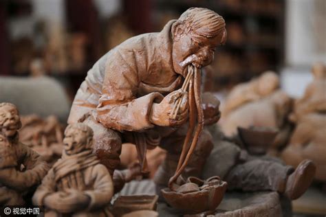 Artist in Xi'an keen on making clay sculptures[10]- Chinadaily.com.cn