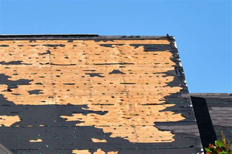 3 Roofing Recovery Steps to Take After the Hurricane Has Passed - Universal Roof & Contracting