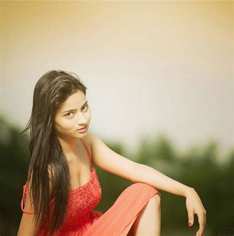 Tara Model from Luckhnow - India, Female Model Portfolio