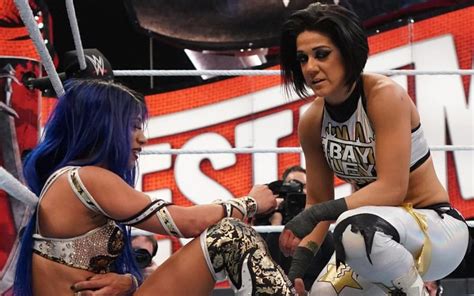 Backstage News On Sasha Banks and Bayley Breaking Up - PWMania ...