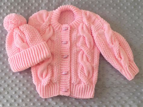 Grannies Kisses ⋆ Designed by Donna - baby and toddler knitting patterns