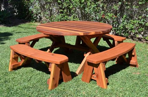 Building a Round Picnic Table | Picnic table, Round picnic table, Outdoor wood table
