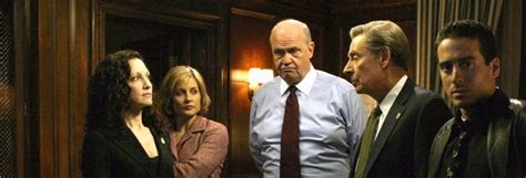 Law & Order: Trial by Jury Staffel 1 - FILMSTARTS.de