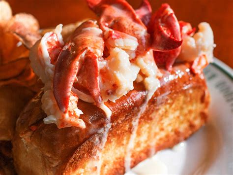 The 13 Best Lobster Rolls In Boston - Boston - The Infatuation