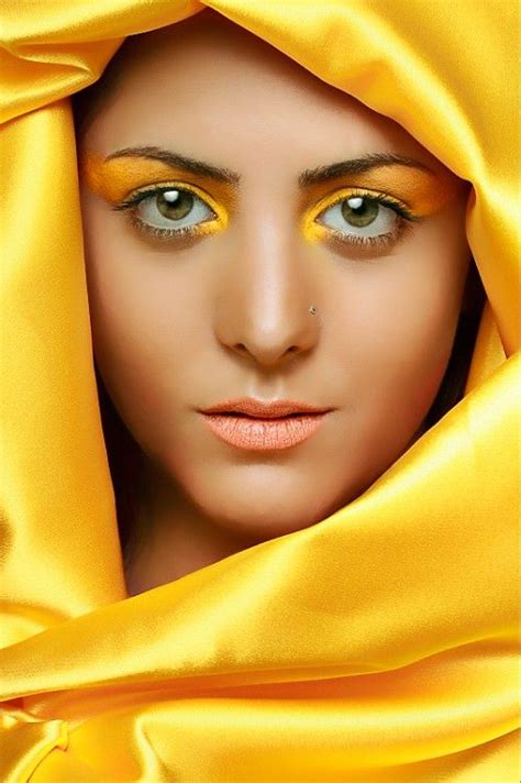 What a wonderful shot. Just love it. Mellow Yellow, Yellow Color, Color Me, Yellow Style, Yellow ...