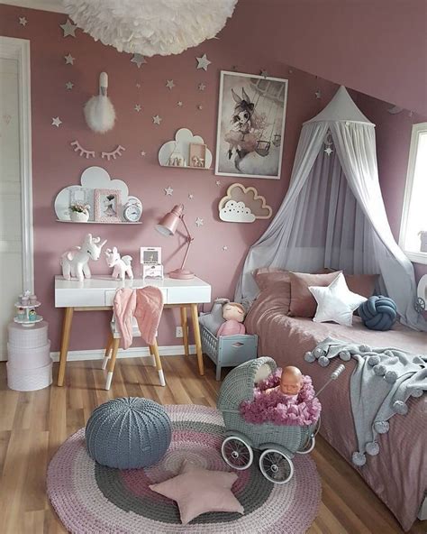 rosa kinderzimmer mädchen deko ideen einhorn wolken | Kinderzimmer für mädchen, Kinder zimmer ...