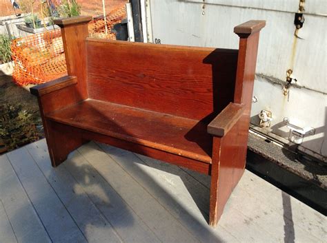 ANTIQUE CHURCH PEW