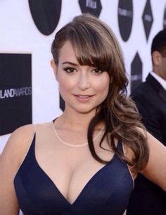 Milana Vayntrub the perfectly proportioned and petite "LILY" from the ...