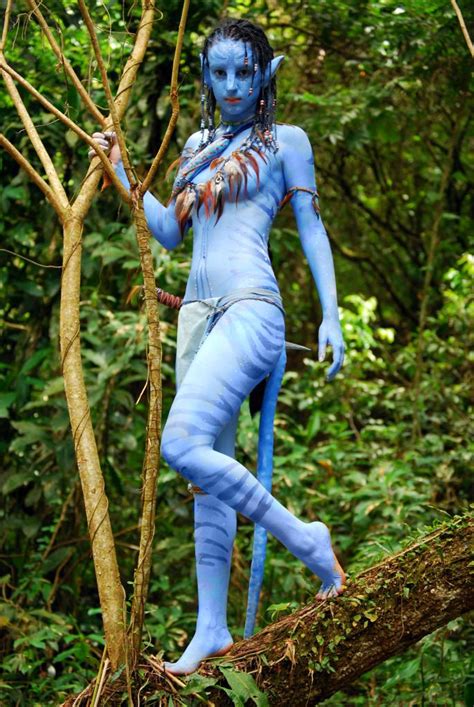 Anime Feet: Cosplay-o-ween: Neytiri (Avatar)