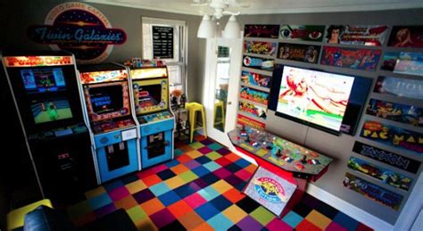 NYC Gamer Turns Bedroom Into Retro Arcade; Loses Fiancee – Sick Chirpse